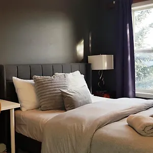 tuscan-ridge-homestay-calgary-west.calgaryhotelsearch.com/