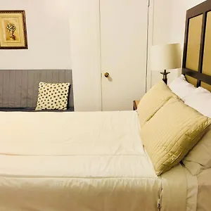  Hotel Park Avenue