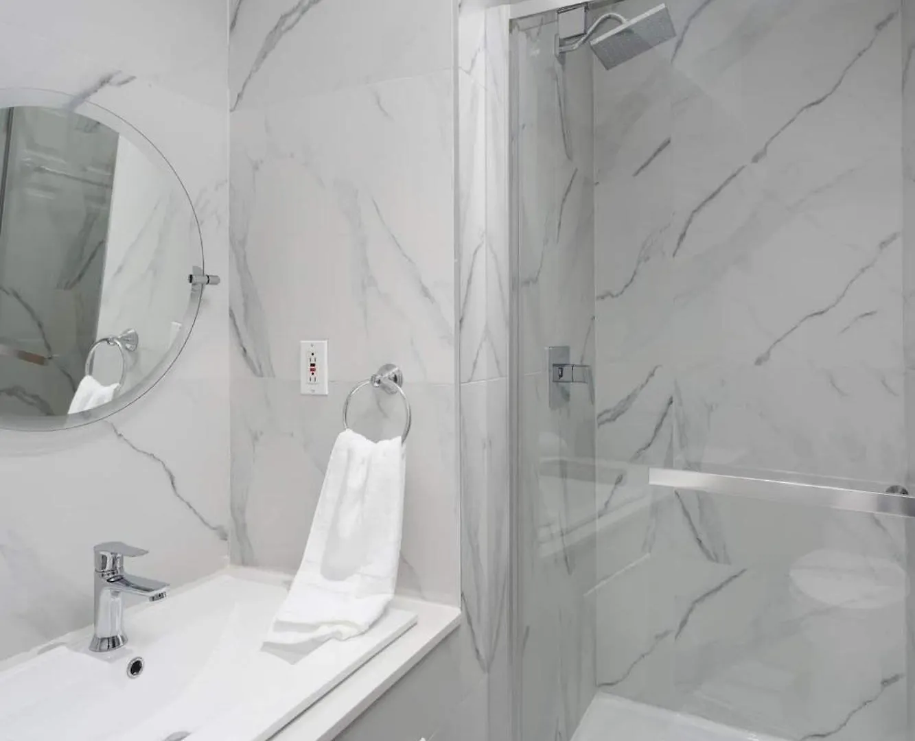 Le Nomade Mtl Aparthotel Montreal