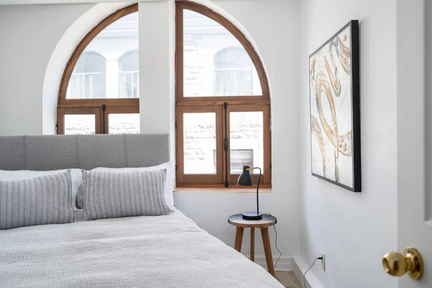 Le Nomade Mtl Aparthotel Montreal