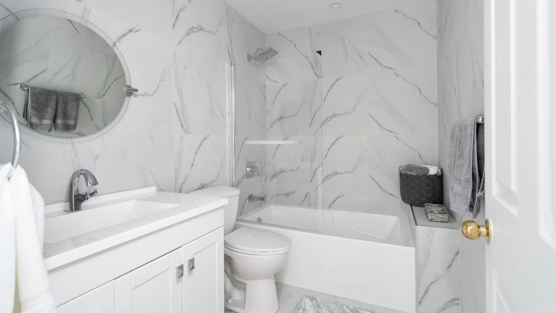 Le Nomade Mtl Aparthotel Montreal